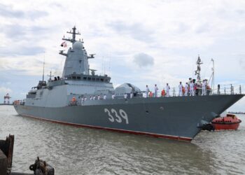 Sandar Di Kota Pahlawan, Angkatan Laut Rusia Siap Gelar Latihan Bersama Dengan TNI AL