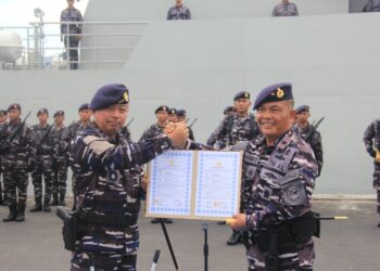 Pangkoarmada II Serahkan KRI Selar-879, Perkuat Satrol Lantamal VIII