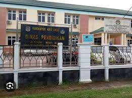 Alamak!! EM, Pejabat di Dinas Pendidikan Binjai Diduga Tipu AR