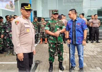 Ketua Sementara DPRD Kota Medan Hadiri Bersih Sungai di Jalan T. Amir Hamzah
