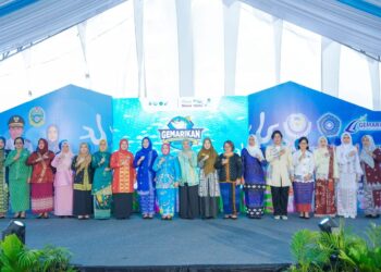 Dikukuhkan Jadi Ketua Forikan Kota Medan, Plt Ketua TP PKK Kota Medan Siap Kampanyekan Gemarikan