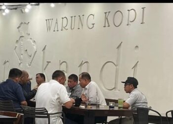 Waduh!! Calon Bupati Langkat Nomor Urut 1 Diduga Kumpulkan Pejabat dan Camat di Medan