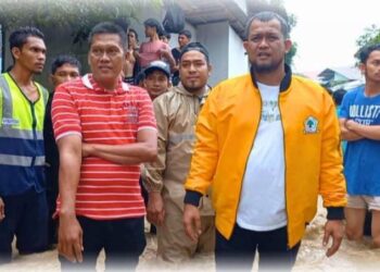 Wakil Ketua DPRD Medan Tinjau Rumah Warga Terendam Banjir