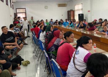 Pedagang Petisah Tolak Pemasangan Portal Parkir, Salomo T Pardede Respon Aspirasi Pedagang
