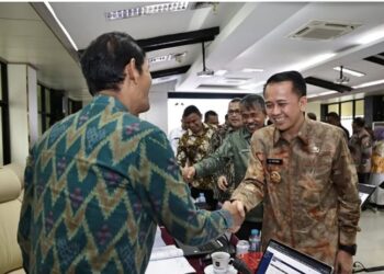 Pj Gubernur Sumut Agus Fatoni Banjir Apresiasi Saat Evaluasi Kinerja di Kemendagri