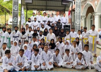 Perguruan Bela Diri TAKAGI Kukuhkan Guru Besar dan Gelar UKTS