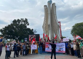 Front Mahasiswa dan Masyarakat KTPHS Serukan Hentikan Penggusuran Warga Kampung Baru Sidomukti