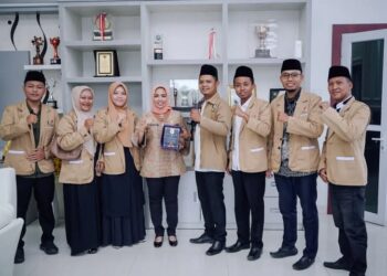 Pertama Tugas Jadi Bupati Labuhanbatu dr Hj Maya Hasmita Terima Kunjungan JPRMI