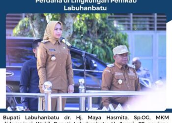 Perdana, Bupati Labuhanbatu Hj Maya Hasmita Didampingi Wabup H Jamri Pimpin Apel Gabungan