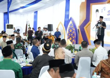 Buka Puasa Bersama Dengan Seluruh Pemangku Kepentingan Kota, Rico Waas : Momentum Tingkatkan Silaturahmi Diantara Kita Semua