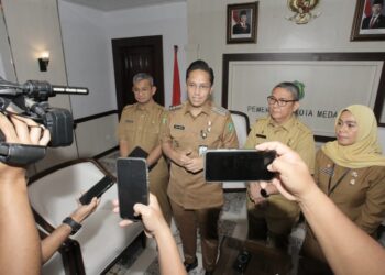 Rico Waas Gerak Cepat Atasi Kelangkaan Blangko e-KTP di MPP