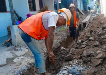 Pemko Medan Buat Saluran Drainase Jalan Swadaya, Gang Sidodadi Kelurahan Rengas Pulau