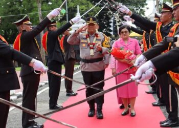 Polres Labuhanbatu Laksanakan Penyambutan dan Sertijab Kapolres