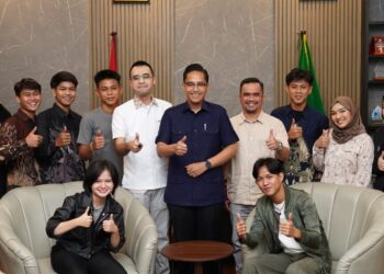 Rico Waas Ajak Seluruh Warga Medan Dukung Fajar dan Mesa di 5 Top Indonesian Idol