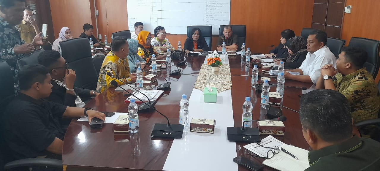 Ketua Arisan HOBISUI Tidak Hadir, Komisi II DPRD Medan Jadwal Ulang RDP