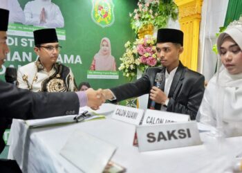 Jadi Saksi Nikah di Lokasi MTQ, Rico Waas : Jadilah Keluarga Samawa