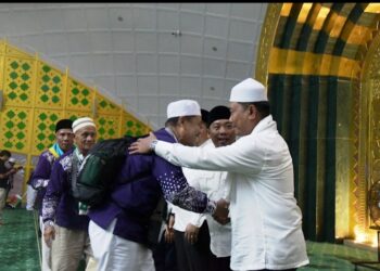 157 Jemaah Calon Haji Deli Serdang Berangkat ke Tanah Suci