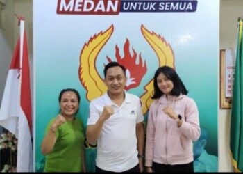 KONI Medan Lepas 3 Atlet dan 1 Pelatih Kickboxing Menuju Pelatnas Sea Games 2025