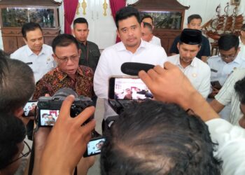 Masinton Dampingi Bobby Temui Muzakir Manaf Bahas 4 Pulau 
