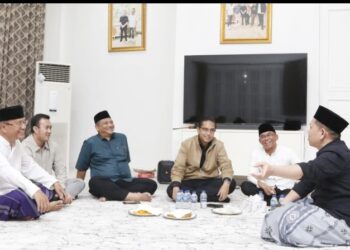 Rico Waas Hadiri Tahlilan dan Sampaikan Duka Atas Wafatnya Kakak Wakil Wali Kota Medan