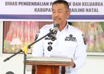 Bupati Madina : ASN Lebih Dari 26 Hari Secara Komulatif Tidak Masuk Kerja Tampa Keterangan Maka Kena Sanksi Berat DISIPLIN ASN