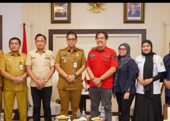Rico Waas Dukung Kejuraaan Kota Dancesport