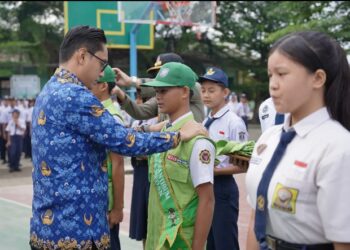 Satpol PP Go To School Terus Berlanjut, Ini Pesan Rico Waas Terhadap Pelajar SMP Negeri 5 Medan