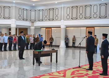 Lantik Dua Pejabat Eselon II, Gubernur Sumut Bobby Nasution Ingatkan Jangan Korupsi