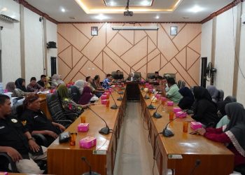 Pedagang Pasar Tanjung Pura Datangi Kantor DPRD Langkat, Adukan Besarnya Biaya Pengelolaan Pasar