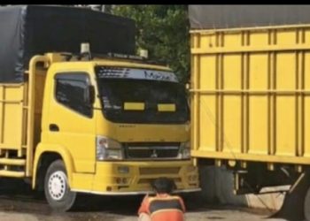 Polres Pelalawan Amankan Dua Truk Colt Disel Diduga Bawa BBM Olahan Dari Jambi