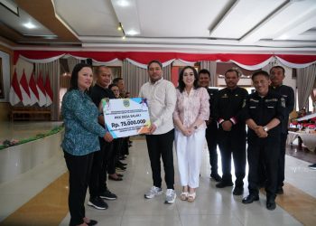 Bupati Franc Membuka Sosialisasi Pengembangan Desa B2SA (Beragam, Bergizi, Seimbang, dan Aman) Kabupaten Pakpak Bharat