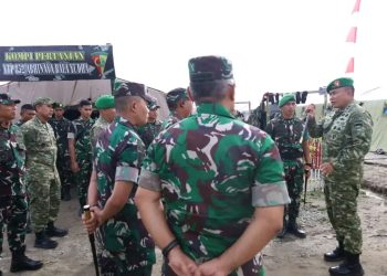 Pangdam I/BB Tinjau Yon TP 852/ABY dan beri pengarahan kepada seluruh prajurit Yon TP