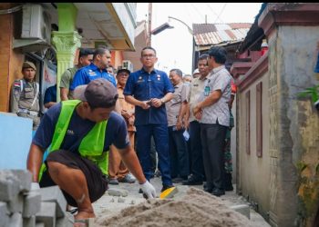 Wakil Walikota Medan Tinjau Pengerjaan Paving Block