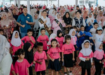 Kahiyang Ayu Ajak Anak PAUD Amalkan Ikrar Kebiasaan Anak Indonesia Hebat di Kampung Ceria Anak Merdeka 2025