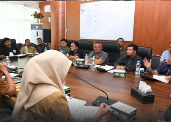 Laksanakan Fungsi Pengawasan, Komisi III DPRD Medan Gelar RDP dengan OPD dan Pemilik Usaha