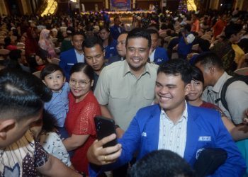 Hadiri Perayaan Natal Bersama Korban Bencana, Gubernur Bobby Nasution Ajak GAMKI Sumut Tebar Kasih dan Pulihkan Bangsa