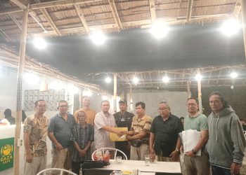 Warga Dusun IX Sampali Serahkan Surat Permohonan Dukungan dan Kuasa Penyelesaian Legalitas Tanah kepada DPP ETH Sumut