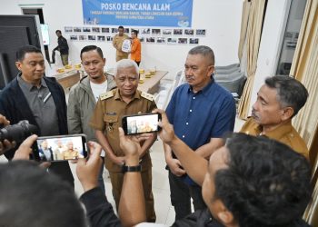 Wagub Sumut Terima Bantuan Rp1 Miliar dan Logistik dari Pekanbaru untuk Korban Bencana