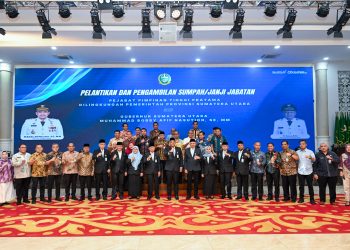 Lantik Empat Pejabat Eselon II, Gubernur Sumut Bobby Nasution Minta Kerja Cepat dan Tepat