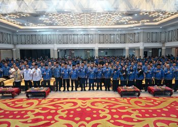 Serahkan 248 SK Penugasan Kepala Sekolah,  Gubernur Sumut Bobby Nasution Ingatkan Jangan Ada Pungli