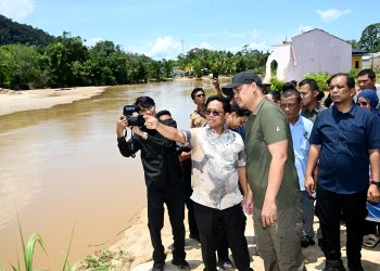 Bobby Nasution Tinjau Sempadan Sungai Sibuluan, Pastikan Rekonstruksi Tanggul dan Hunian Warga Dipercepat