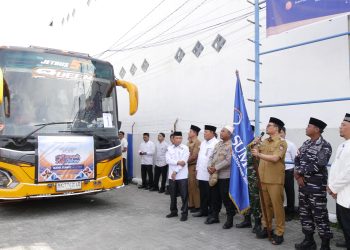 Wakil Wali Kota Tanjungbalai Berangkatkan 40 Calon Jamaah Haji Bank Sumut Ke Asrama Haji Medan