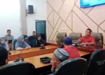 Keluhkan Bantuan Banjir Tidak Merata, Masyarakat Desa Securai Utara Datangi Gedung DPRD Langkat