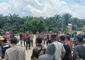 Dinilai Merugikan, Tiga Desa Warga Demo PT.Permata Hijau Indonesia 