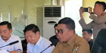 Bupati Pelalawan Usulkan Pasokan BBM SPBU Tetap Lancar Demi Transportasi Pelajar