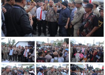 Bupati Asahan Temui Warga Yang Demo Tuntut Perbaikan Jalan Rusak di Kecamatan Buntu Pane