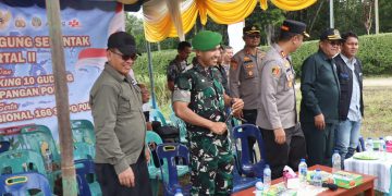 Wujudkan Ketahanan Pangan Polres Pakpak Bharat Beserta Sekda Kabupaten Pakpak Bharat Laksanakan Panen Raya Jagung Kuartal II Tahun 2026