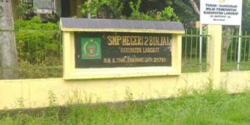 SMPN 2 Binjai-Langkat Diduga Beli Buku Tahun 2024, Bayarnya di Tahun 2025, Belinya Diduga Tidak Melalui Siplah