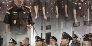 Kajari Imam Fauzi.SH, Lantik 18 ASN Di Lingkungan Kejaksaan Negeri Nias Selatan. 
