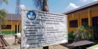 SMPN 2 Tanjung Pura Menerima Bantuan Revitalisasi Dampak Banjir Sebesar Rp2,542.000.000, Diduga Pekerjaan Dikerjakan Oleh Pihak Luar